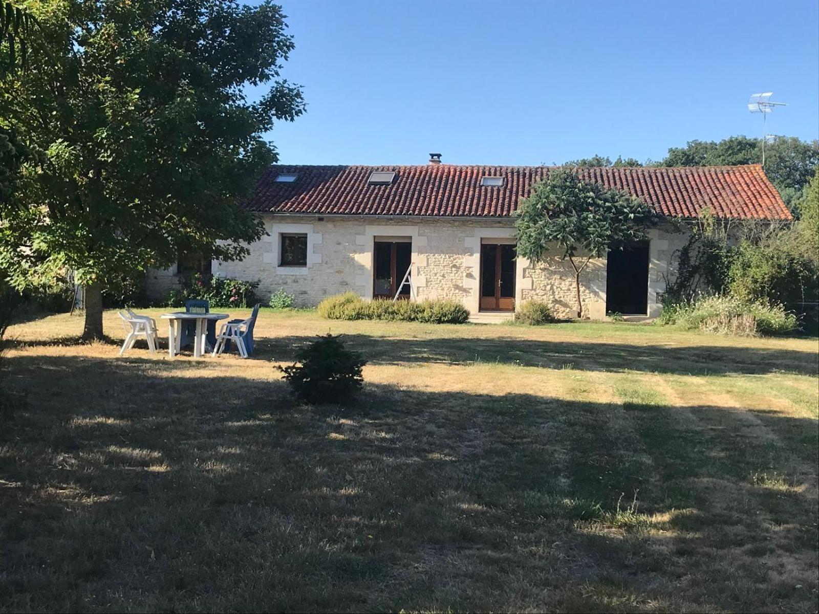 La Fermette Aux Lamas Savigny-Levescault Luaran gambar